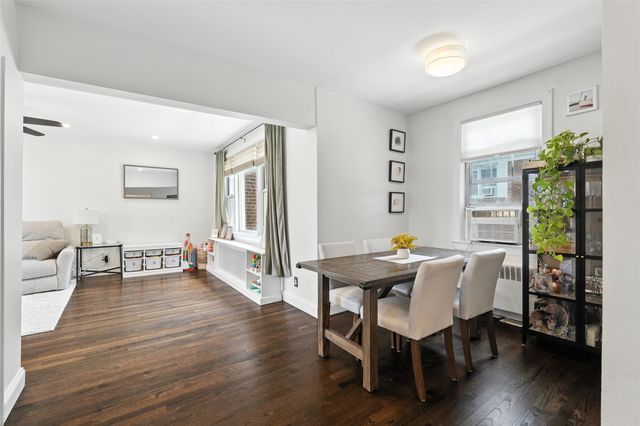 14 Soundview Avenue 22, White Plains, NY 10606