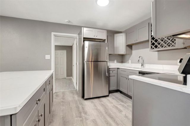 3619 E CLIFTON STREET, Tampa, FL 33610