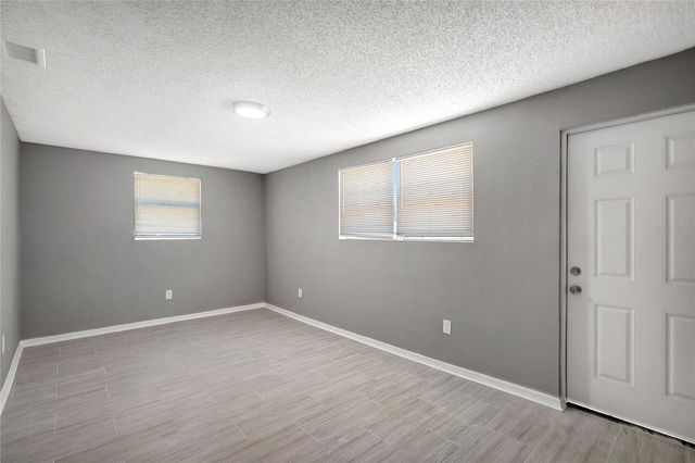 3619 E CLIFTON STREET, Tampa, FL 33610