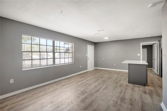 3619 E CLIFTON STREET, Tampa, FL 33610