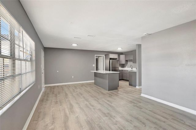 3619 E CLIFTON STREET, Tampa, FL 33610