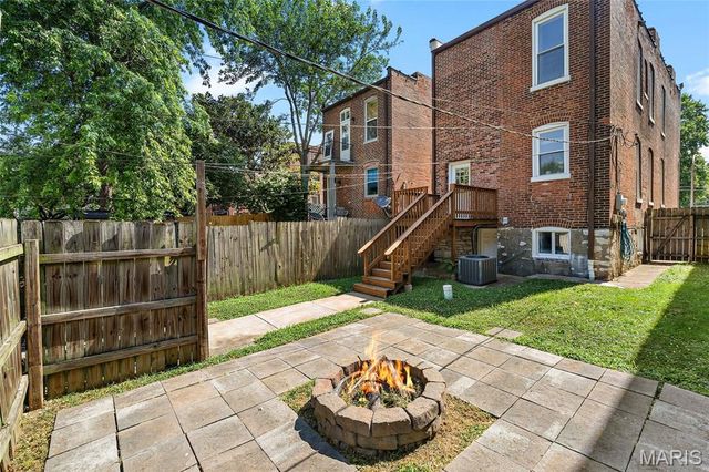 3513 Wisconsin Avenue, St Louis, MO 63118