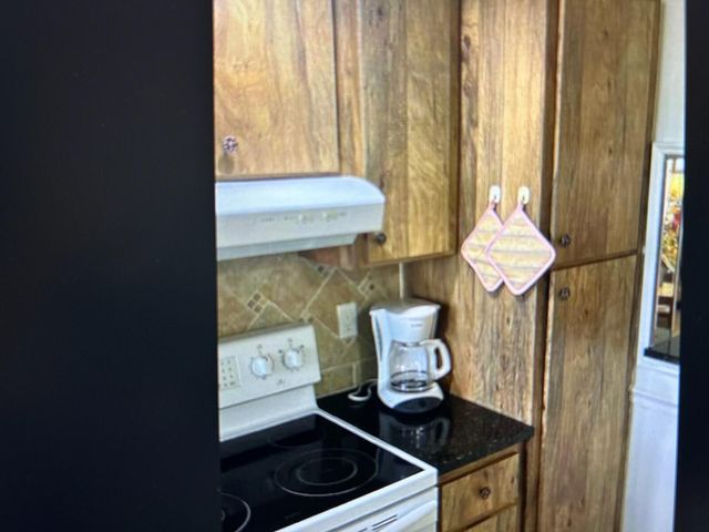 3212 Strawflower Way 206, Greenacres, FL 33467