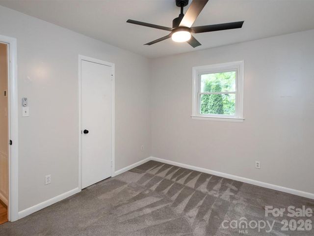 7 Brookshire Street Extension, Asheville, NC 28803