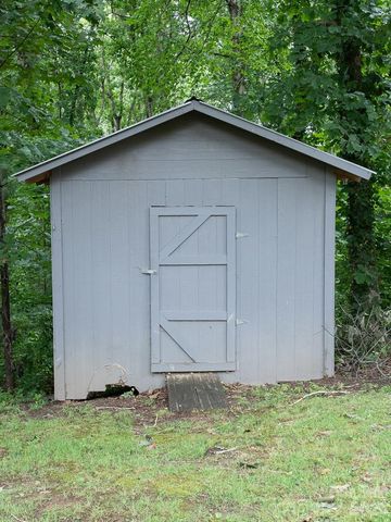 7 Brookshire Street Extension, Asheville, NC 28803
