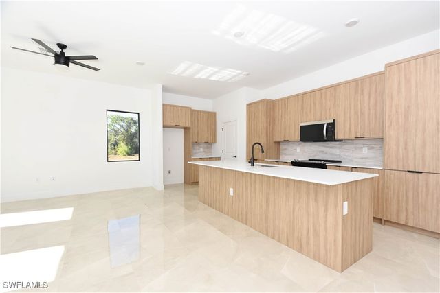 3626 NW 44th TER, Cape Coral, FL 33993