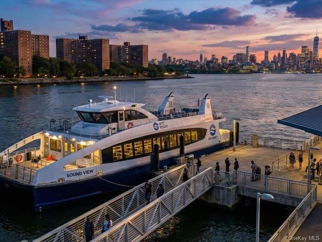 603 Harding Park, Bronx, NY 10473