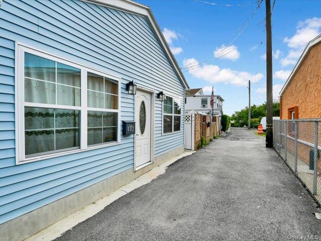 603 Harding Park, Bronx, NY 10473