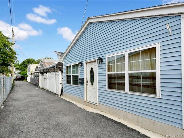 603 Harding Park, Bronx, NY 10473