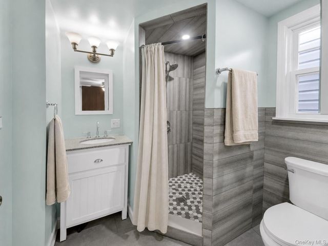 603 Harding Park, Bronx, NY 10473