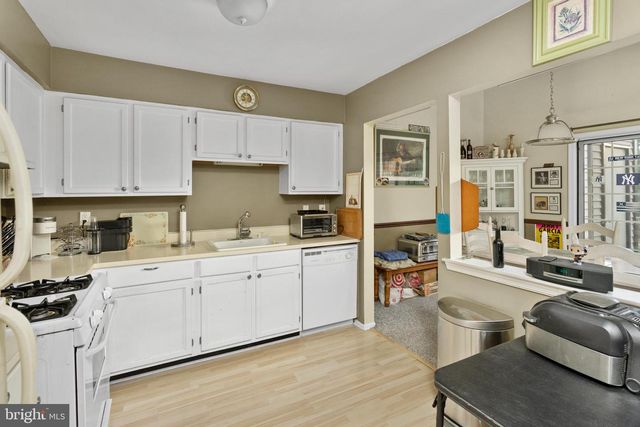 252 ANDOVER PL, Robbinsville, NJ 08691