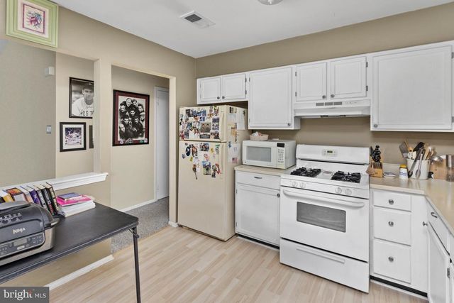 252 ANDOVER PL, Robbinsville, NJ 08691
