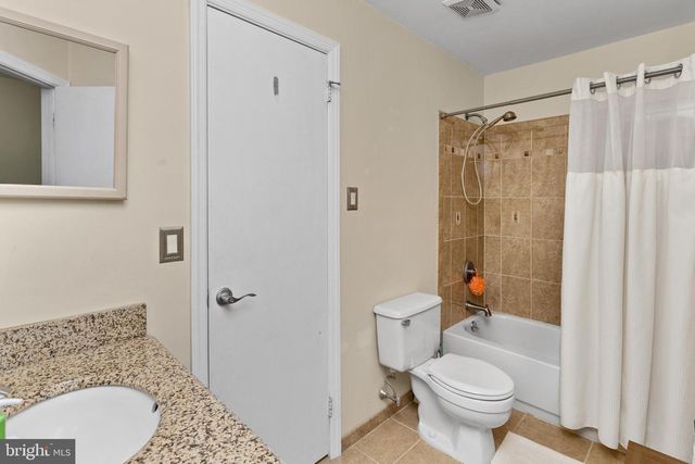252 ANDOVER PL, Robbinsville, NJ 08691