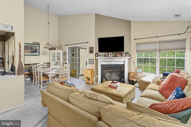 252 ANDOVER PL, Robbinsville, NJ 08691