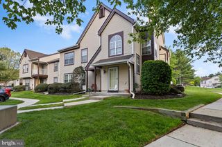 252 ANDOVER PL, Robbinsville, NJ 08691