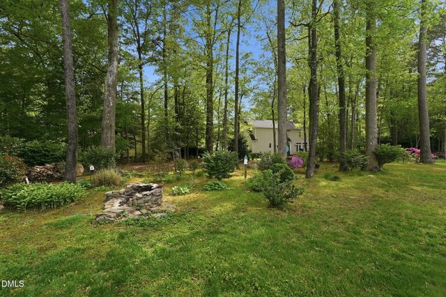 264 Elmcrest Drive, Holly Springs, NC 27540