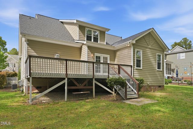 264 Elmcrest Drive, Holly Springs, NC 27540