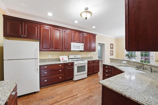 264 Elmcrest Drive, Holly Springs, NC 27540