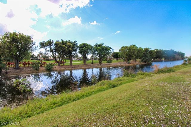 5635 Rattlesnake Hammock RD 102D, Naples, FL 34113