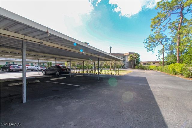 5635 Rattlesnake Hammock RD 102D, Naples, FL 34113