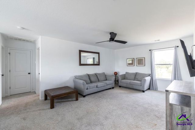 219 Ivy Glen Drive, Perry, GA 31069