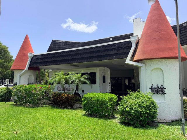 4751 NW 21ST Street 303, Lauderhill, FL 33313