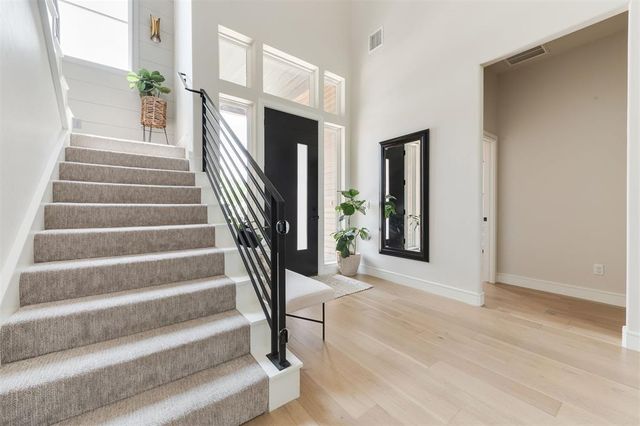 2924 Sandstone Ridge, Edmond, OK 73034