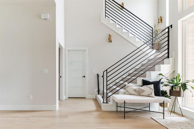 2924 Sandstone Ridge, Edmond, OK 73034