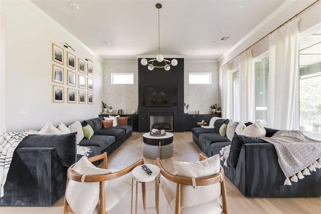 2924 Sandstone Ridge, Edmond, OK 73034