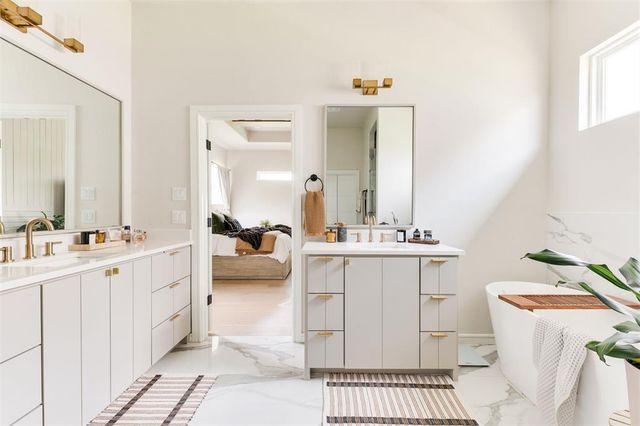 2924 Sandstone Ridge, Edmond, OK 73034