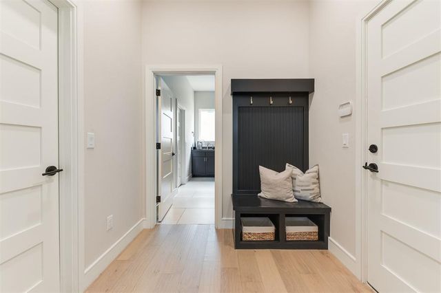 2924 Sandstone Ridge, Edmond, OK 73034