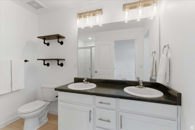 12806 S FAIRHOLME CIR, Herriman, UT 84096