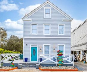 457 W Ocean View AVE, Norfolk, VA 23503