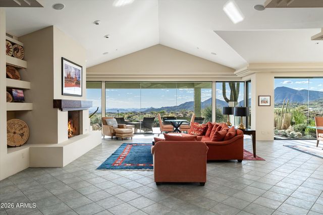 11025 E HONEY MESQUITE Drive, Scottsdale, AZ 85262