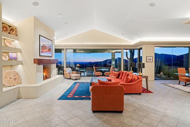 11025 E HONEY MESQUITE Drive, Scottsdale, AZ 85262