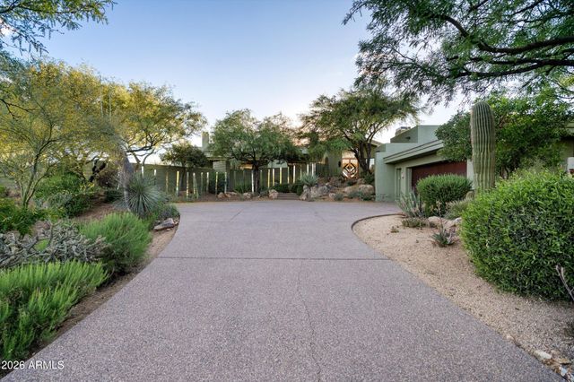 11025 E HONEY MESQUITE Drive, Scottsdale, AZ 85262