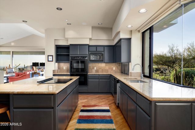 11025 E HONEY MESQUITE Drive, Scottsdale, AZ 85262