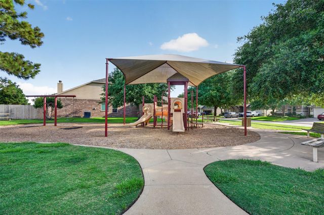 10103 Sweet Willow Lane, Brookshire, TX 77423