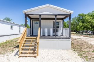 193 live oak # 8, Medina, TX 78055