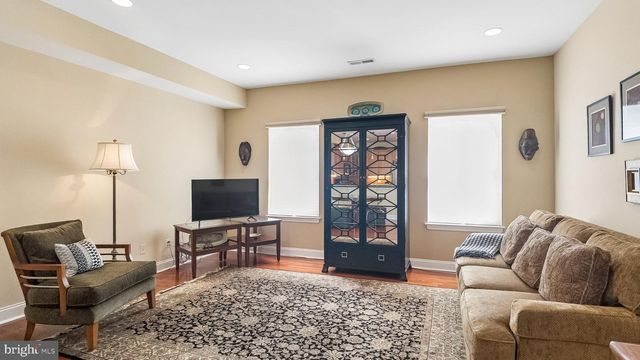 718 S 19TH ST, Philadelphia, PA 19146