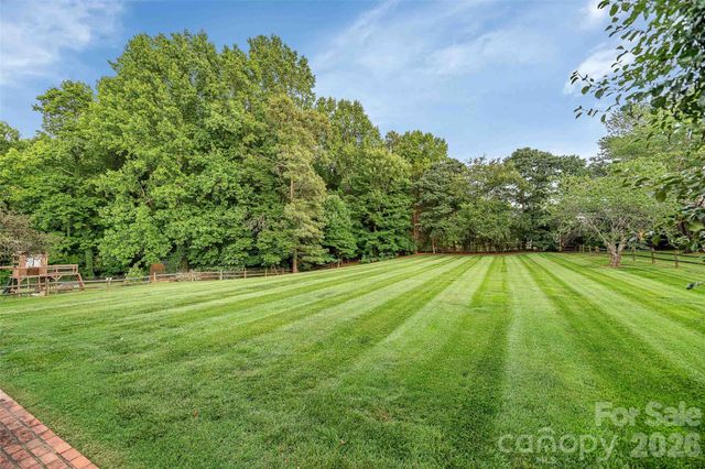 3340 Su San Farms Road, Gastonia, NC 28056
