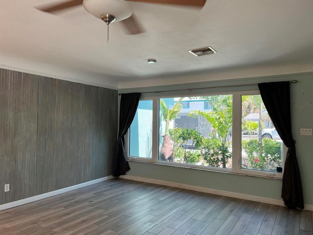 1927 Cypress Avenue, Fort Pierce, FL 34949