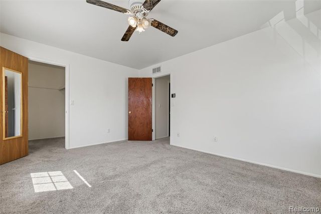26070 N Lake Drive Drive, Harrison Twp, MI 48045