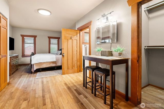 4259 SW Othello Street, Seattle, WA 98136