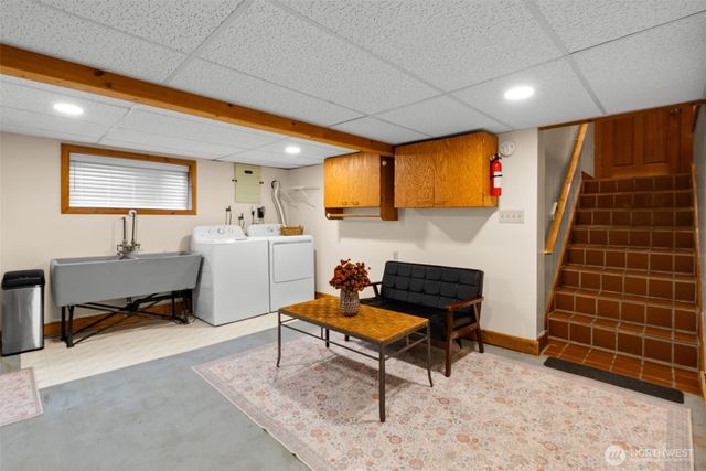4259 SW Othello Street, Seattle, WA 98136