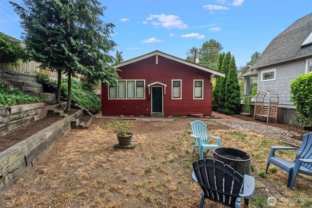 4259 SW Othello Street, Seattle, WA 98136