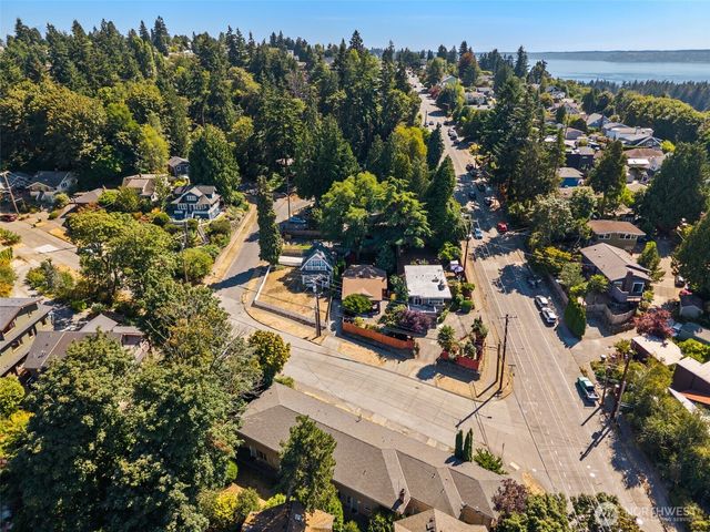 4259 SW Othello Street, Seattle, WA 98136