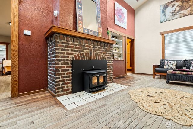 4259 SW Othello Street, Seattle, WA 98136