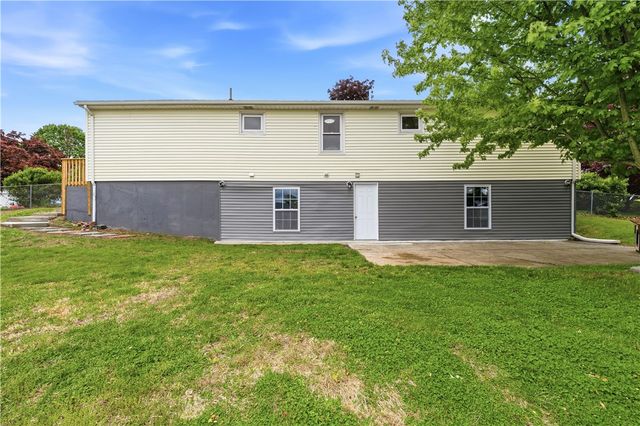 131 Woodland Avenue, Cranston, RI 02920