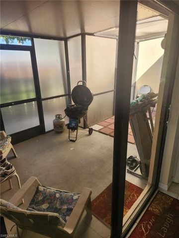716 SE 12th CT 31, Cape Coral, FL 33990